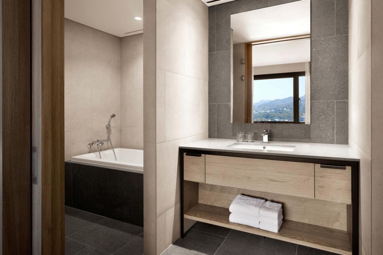 Four Points By Sheraton Josun, Seoul Myeongdong المظهر الخارجي الصورة
